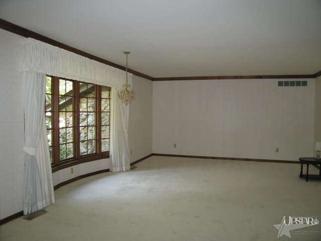 3535 Willowdale Road Fort Wayne, IN 46802 - Photo 3 of 29 Gallery Image 3