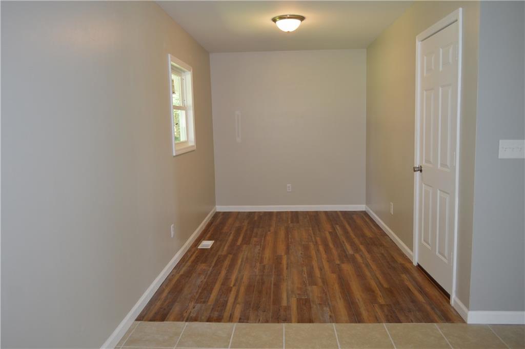 1046 Villa Road Springfield, OH 45503 - Photo 5 of 13