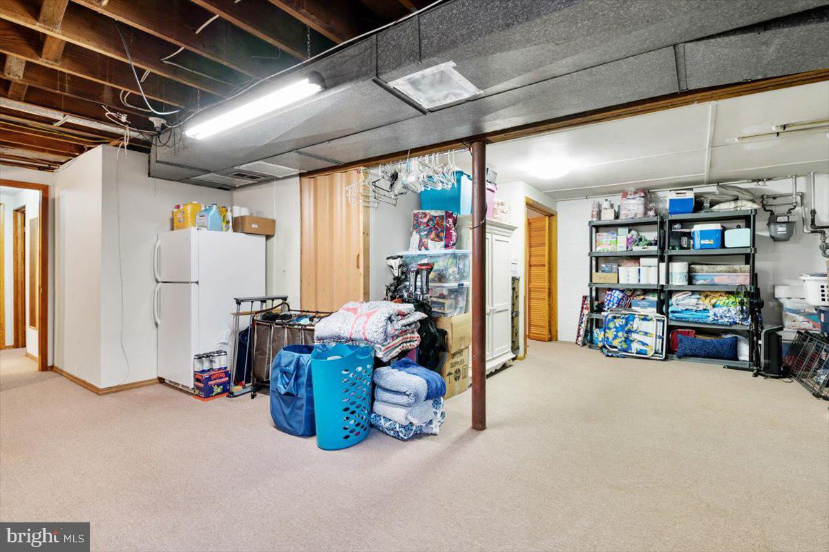 5603 Park Road Brooklyn, MD 21225 - Photo 28 of 35 Tons of Storage Space!