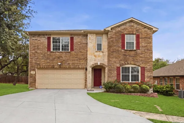 $435,000 | 8214 Sabinoso Drive, Helotes, TX 78023