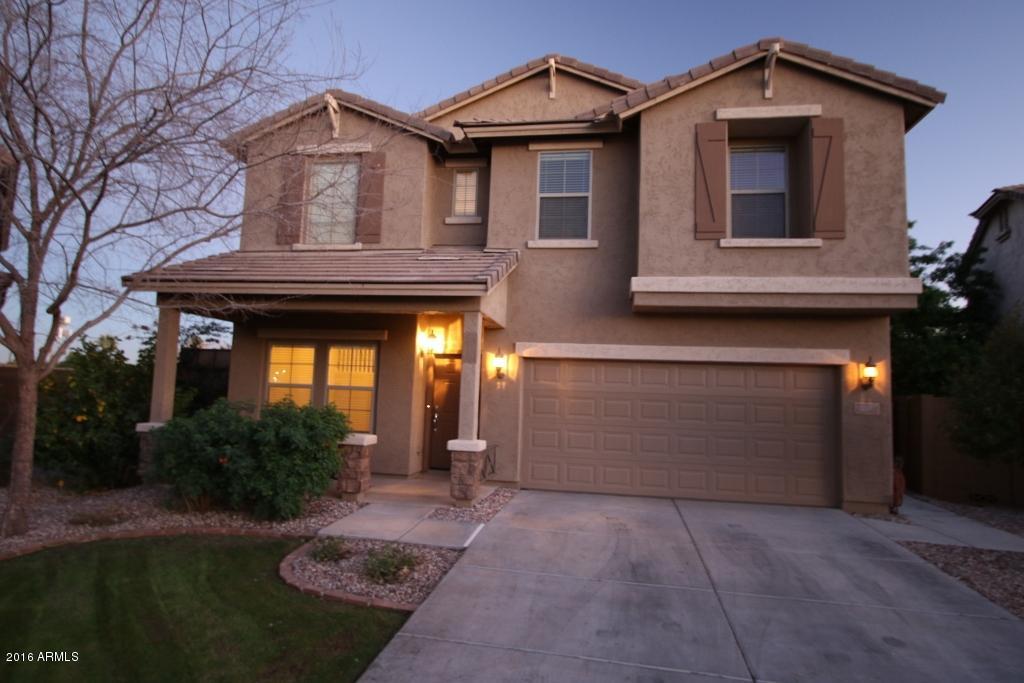2007 West Kathleen Road Phoenix, AZ 85023 - Photo 11 of 15 D84A8233 (1024x683)