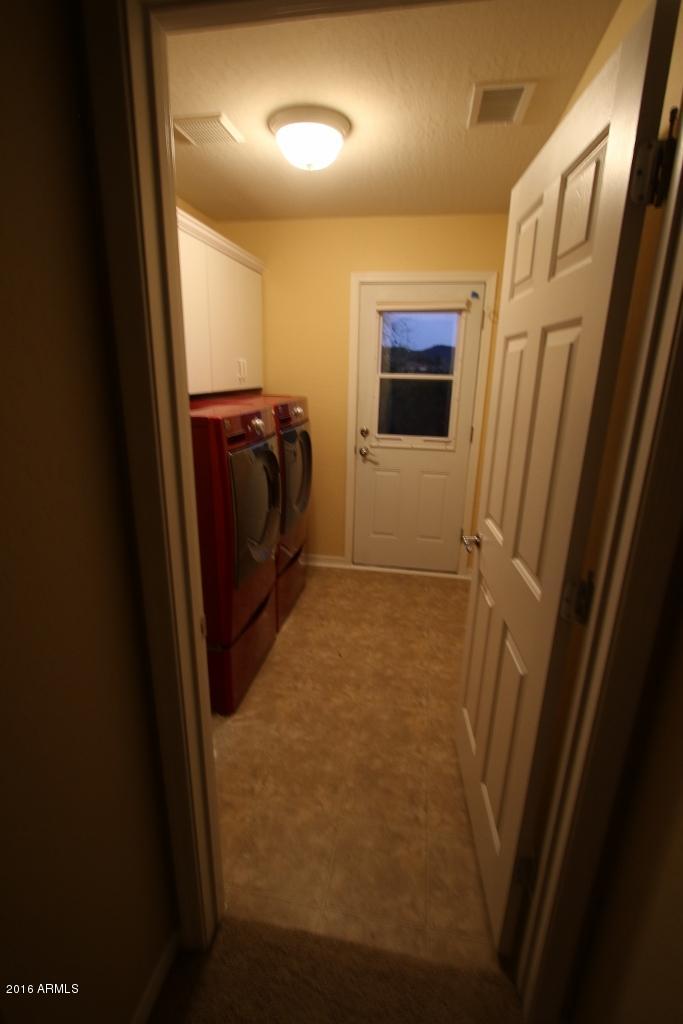2007 West Kathleen Road Phoenix, AZ 85023 - Photo 8 of 15 D84A8229 (683x1024)