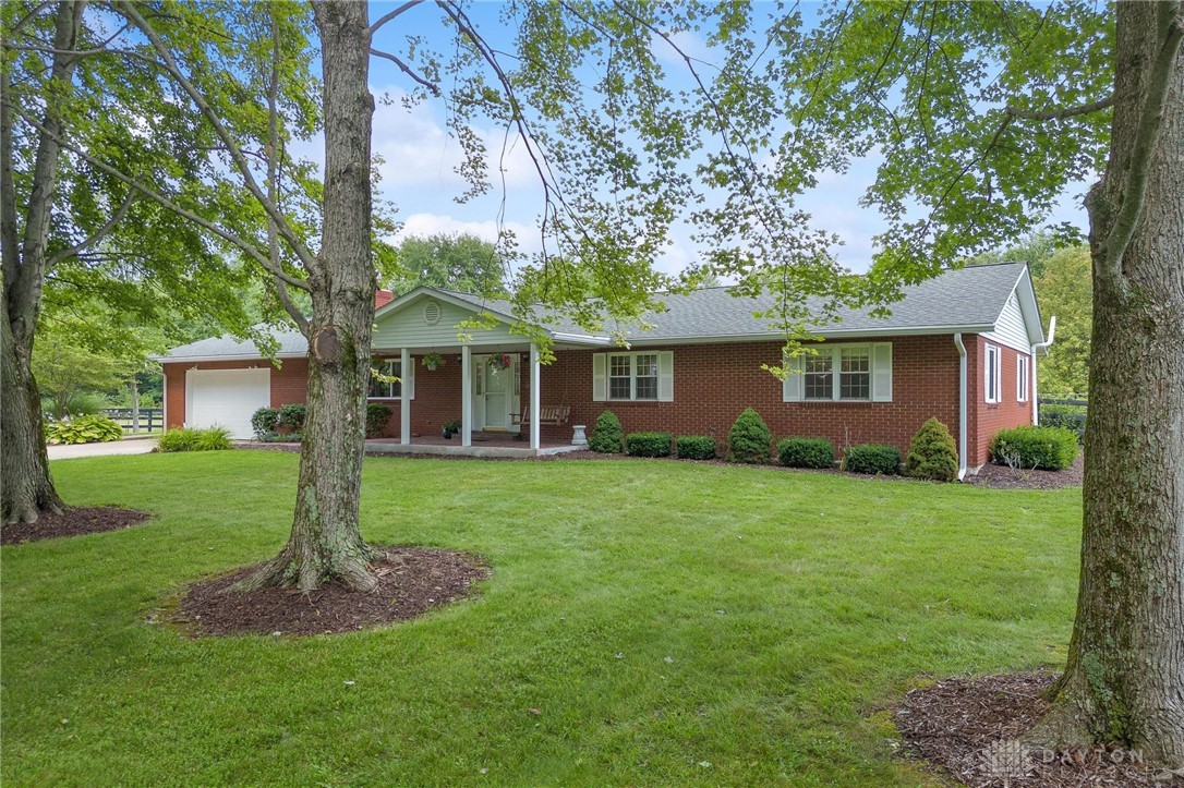 10410 Collins-Riley Road Blanchester, OH 45107 - Photo 3 of 65