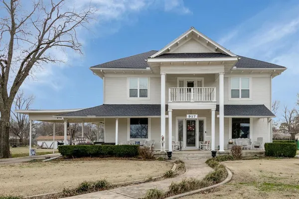 $499,900 | 917 Wood Street, Royse City, TX 75189