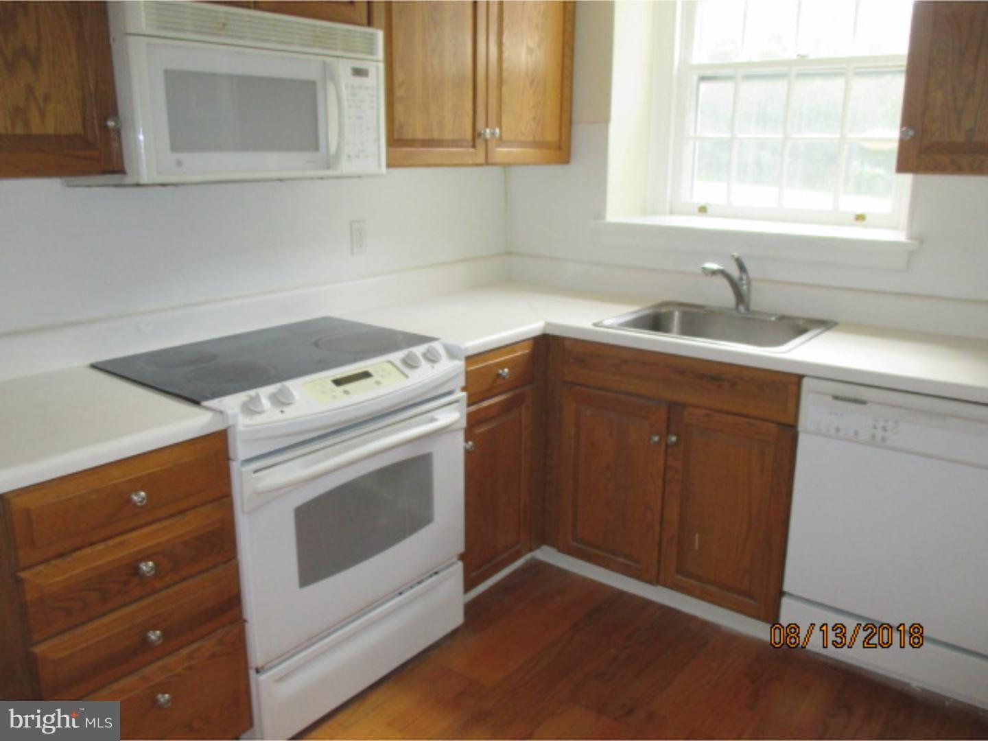 512 Welsh Road Huntingdon Valley, PA 19006 - Photo 2 of 14 Kitchen