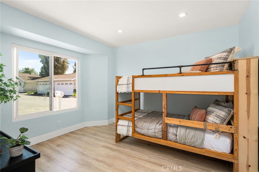 32 Acorn, Unit 15 Irvine, CA 92604 - Photo 35 of 51