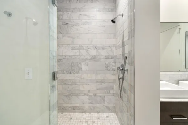 $6,500 | 210 Lavaca Street, Unit 1810, Austin, TX 78701