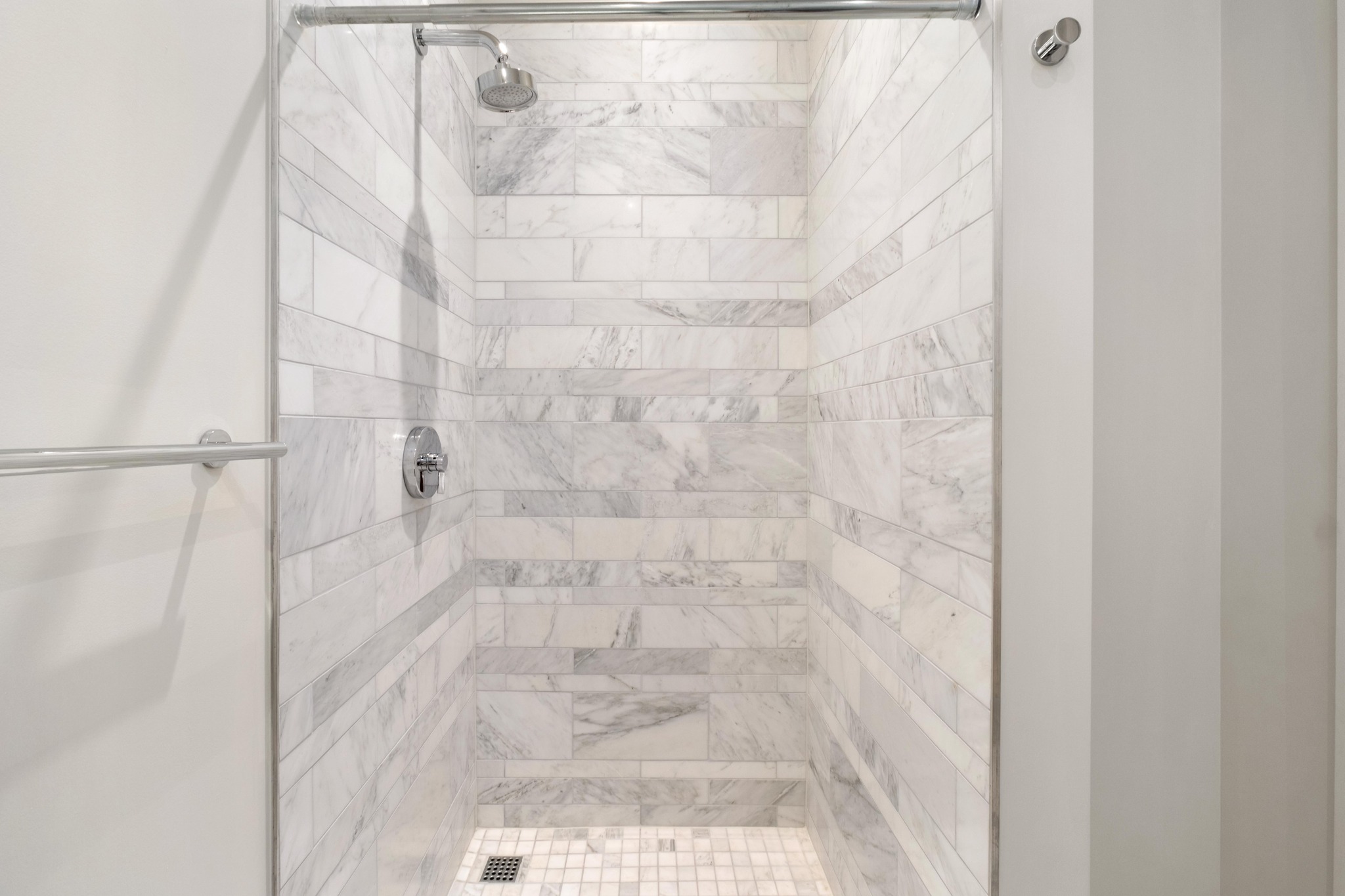 210 Lavaca Street, Unit 1810 Austin, TX 78701 - Photo 21 of 28 Bathroom with a stall shower