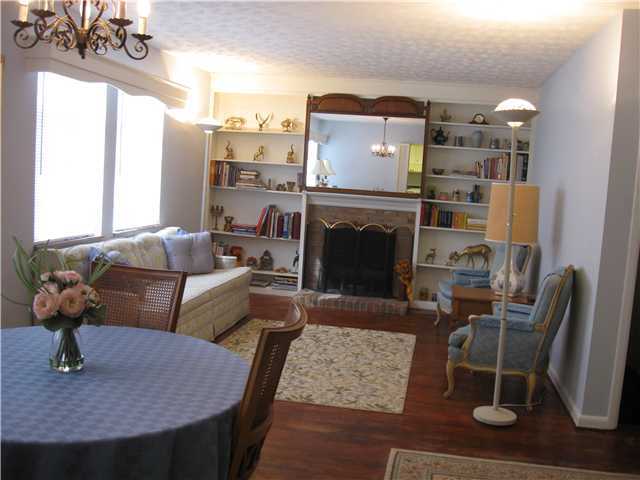 17 North Merkle Road Bexley, OH 43209 - Photo 3 of 15 Gallery Image 3