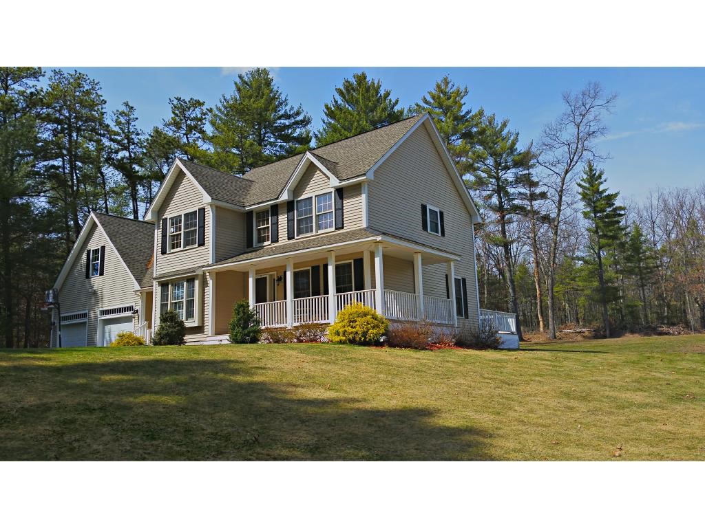 156 Pinecrest Road Litchfield, NH 03052 - Photo 2 of 31