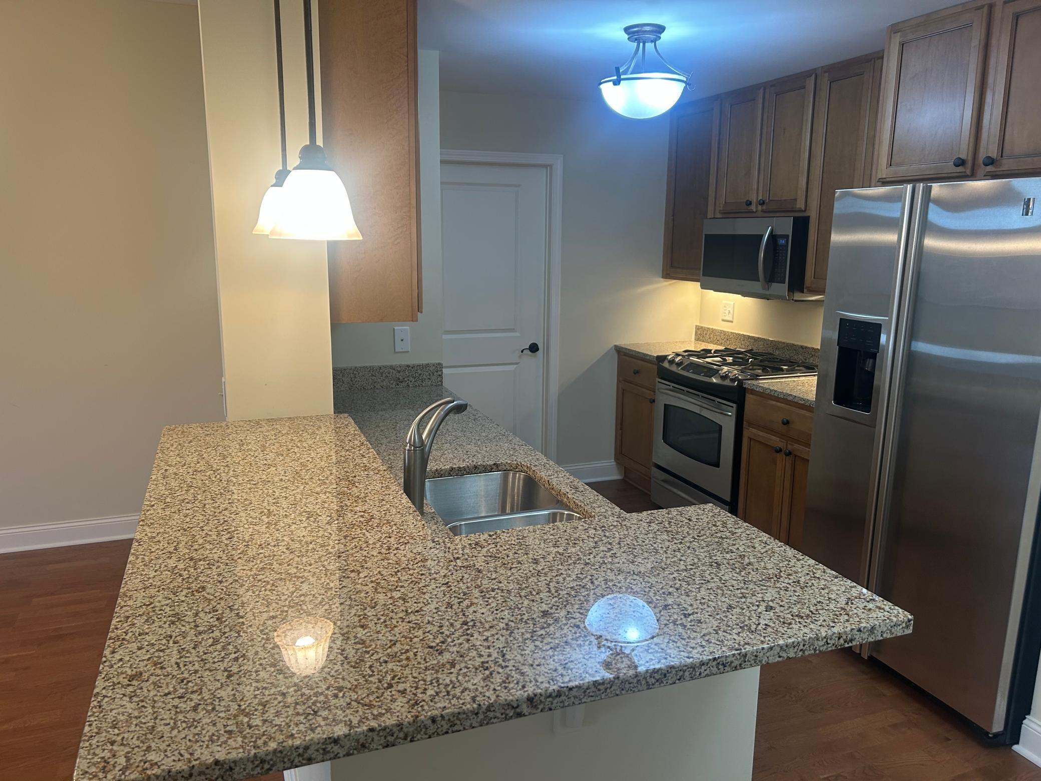 1320 Riverside Lane, Unit 200 Mendota Heights, MN 55118 - Photo 3 of 22