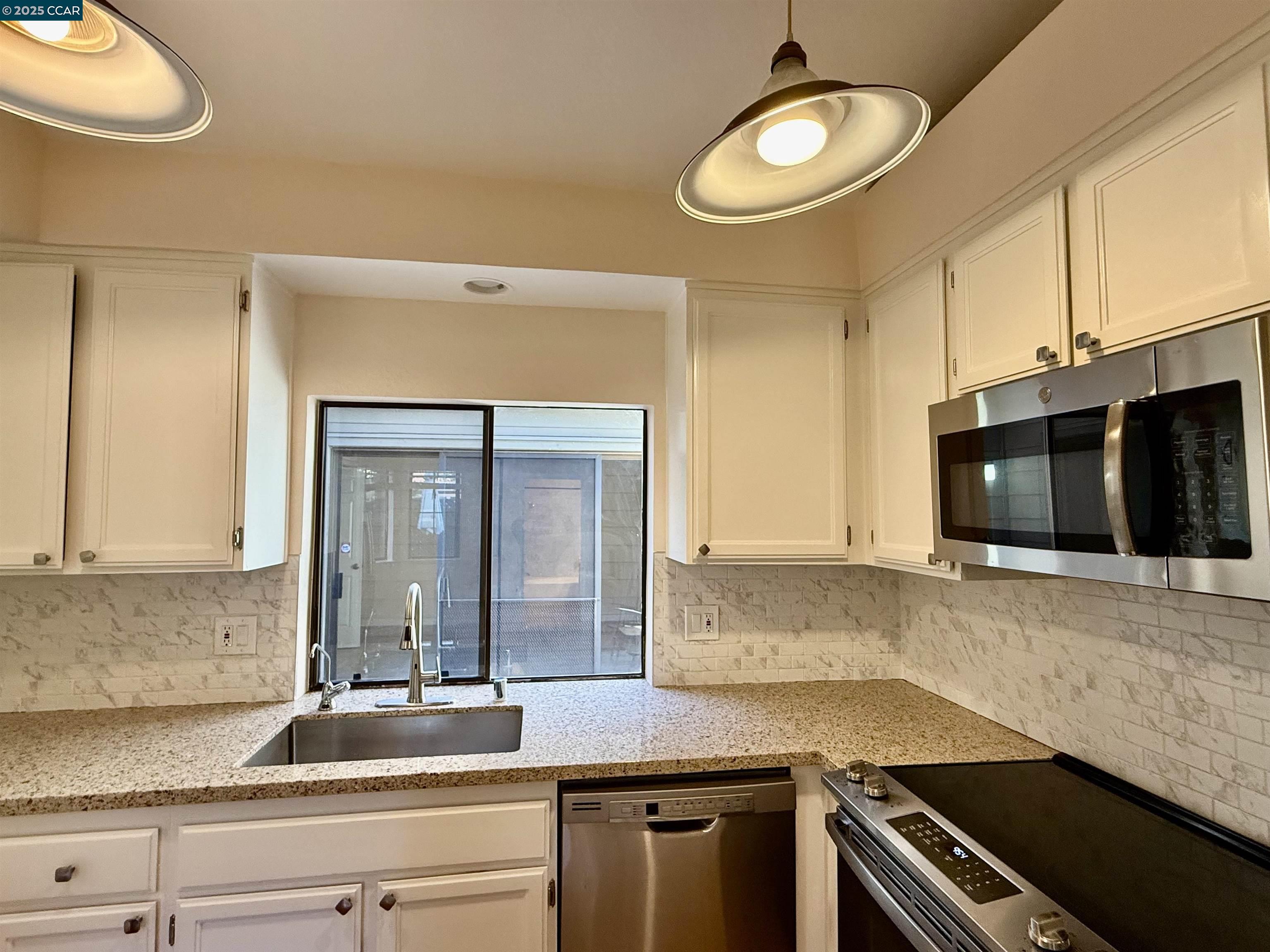 1897 Crestline Road Pleasanton, CA 94566 - Photo 9 of 27