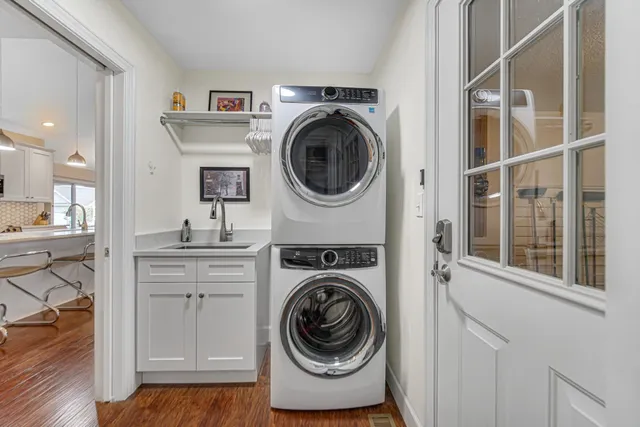 $495,000 | 404 Gold Leaf Lane, Culver, IN 46511