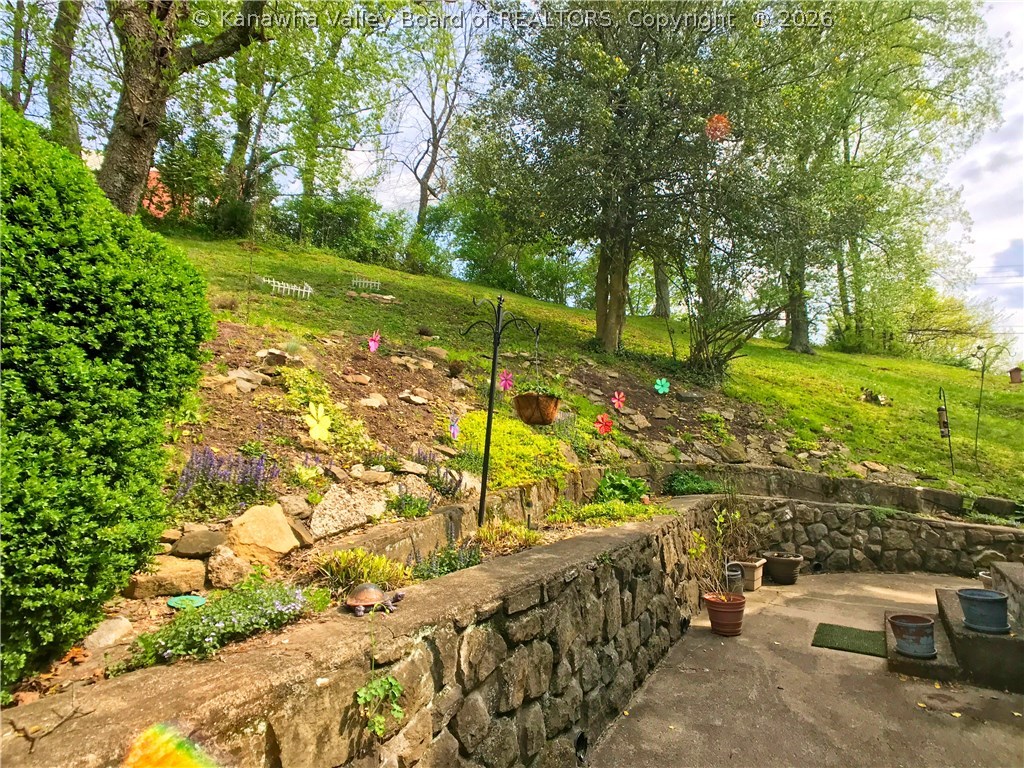 205 Oakwood Road Charleston, WV 25314 - Photo 26 of 27 Gallery Image 26