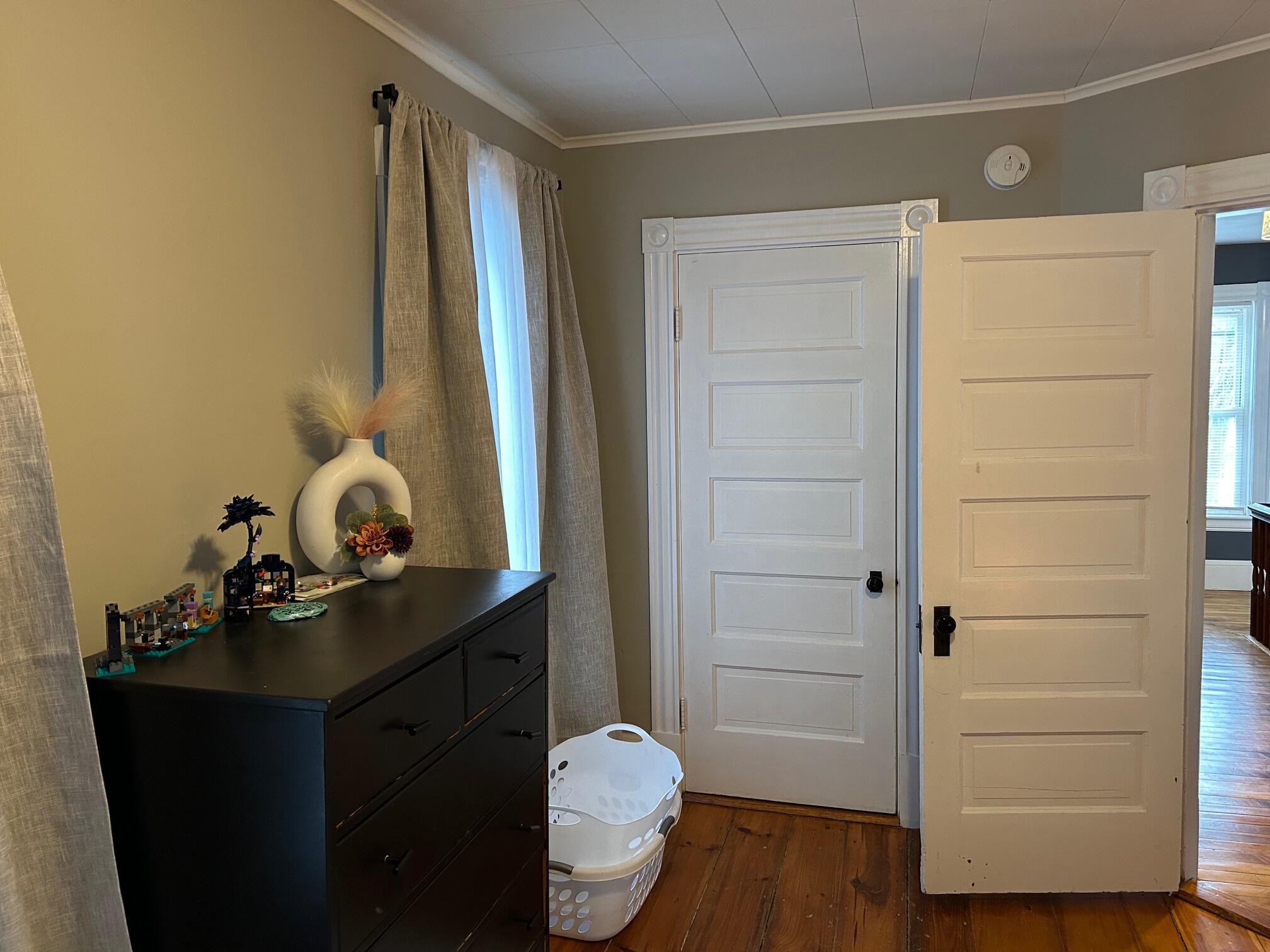 84 Pleasant Street Springvale, ME 04083 - Photo 16 of 23 15 - bed 2a