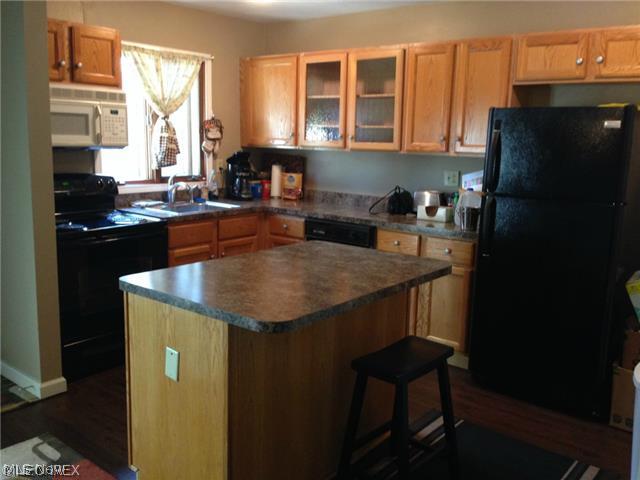 472-474 Sprague Road Berea, OH 44017 - Photo 6 of 22 Gallery Image 6