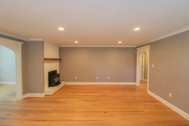 $2,600 | 3494 River Road, Johns Island, SC 29455