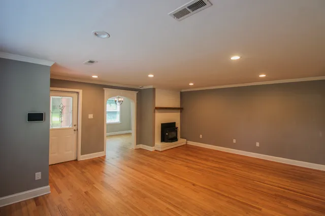 $2,600 | 3494 River Road, Johns Island, SC 29455