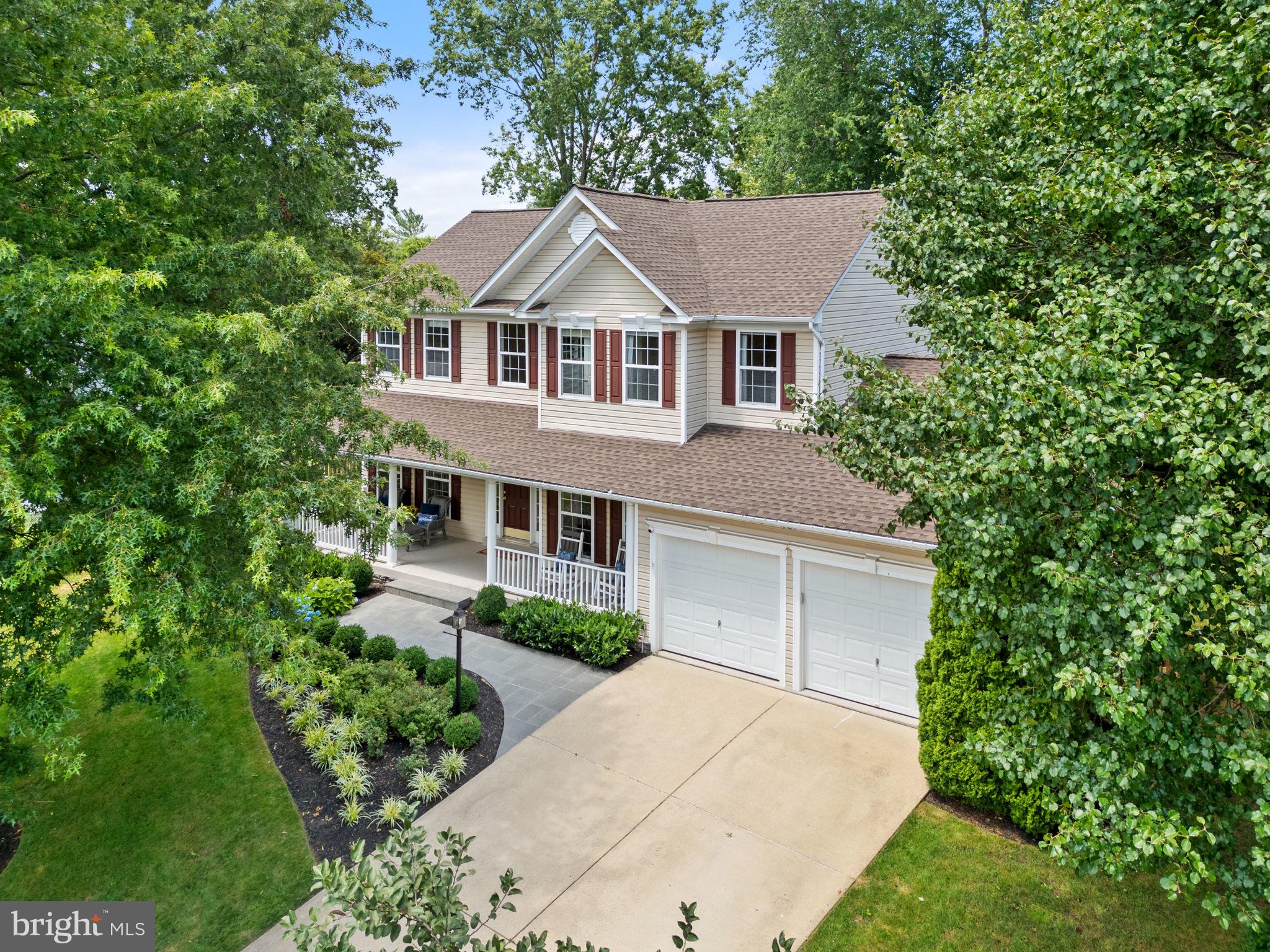 527 Rugby Court Purcellville, VA 20132 - Photo 3 of 75 Gallery Image 3