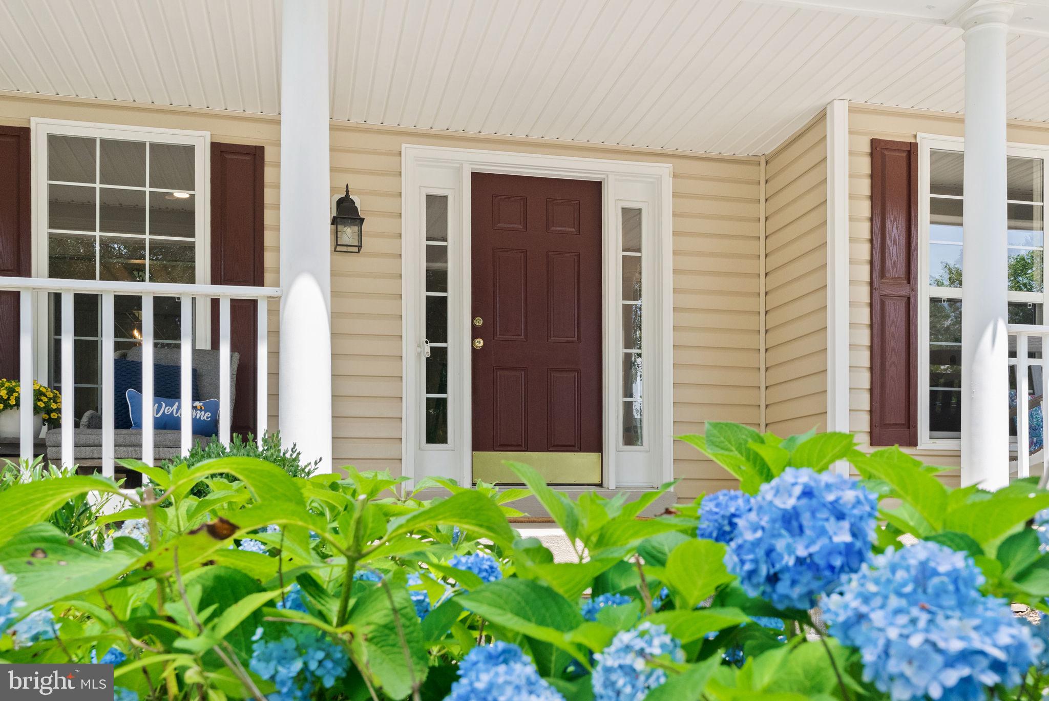 527 Rugby Court Purcellville, VA 20132 - Photo 4 of 75 Gallery Image 4