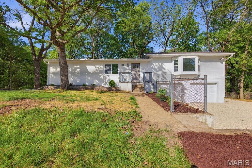 6230 Antire Road High Ridge, MO 63049 - Photo 22 of 30