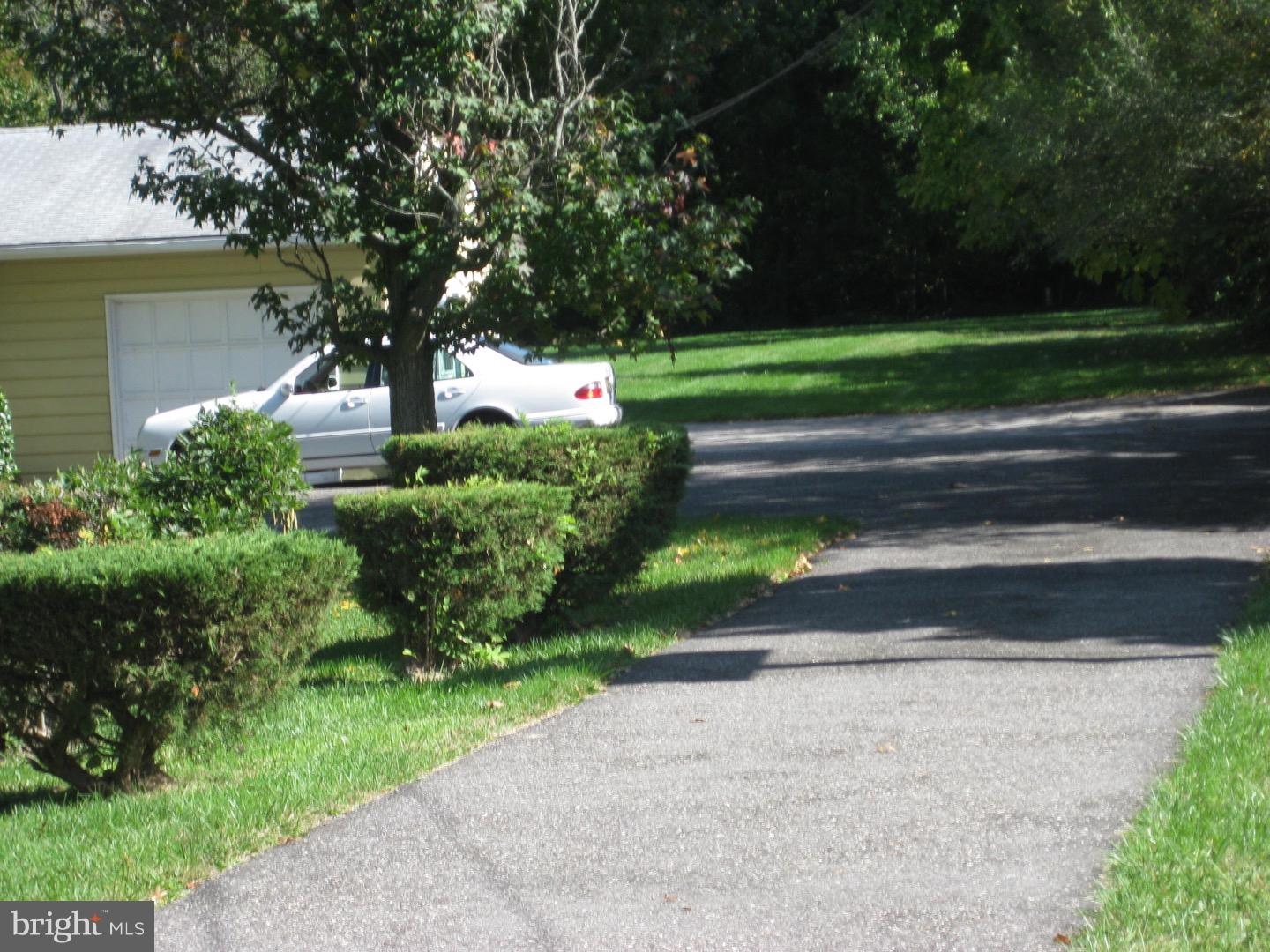 2011 Rancocas Road Burlington Township, NJ 08016 - Photo 2 of 15