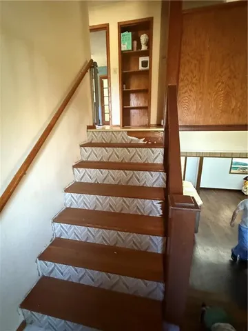 $185,000 | 919 North 10th Street, Humboldt, KS 66748