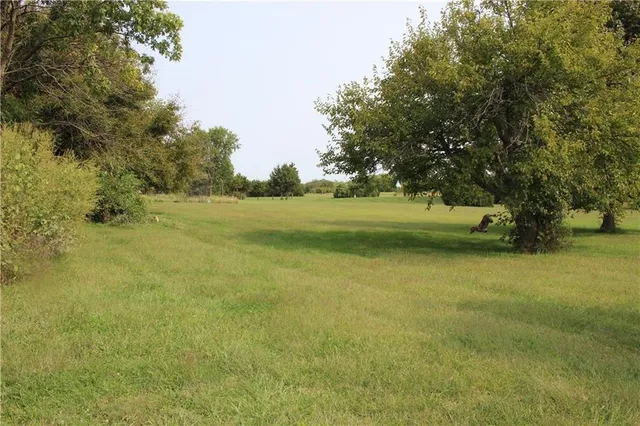 $1,320,000 | 15665 South Moonlight Road, Olathe, KS 66061