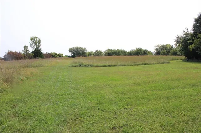 $1,320,000 | 15665 South Moonlight Road, Olathe, KS 66061