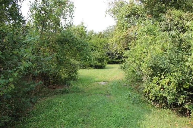 $1,320,000 | 15665 South Moonlight Road, Olathe, KS 66061