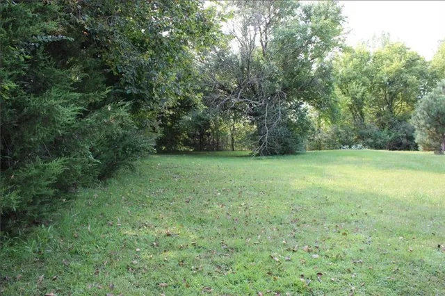 $1,320,000 | 15665 South Moonlight Road, Olathe, KS 66061