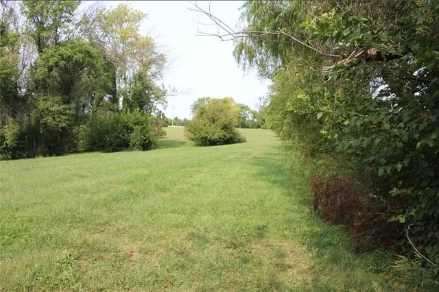 $1,320,000 | 15665 South Moonlight Road, Olathe, KS 66061