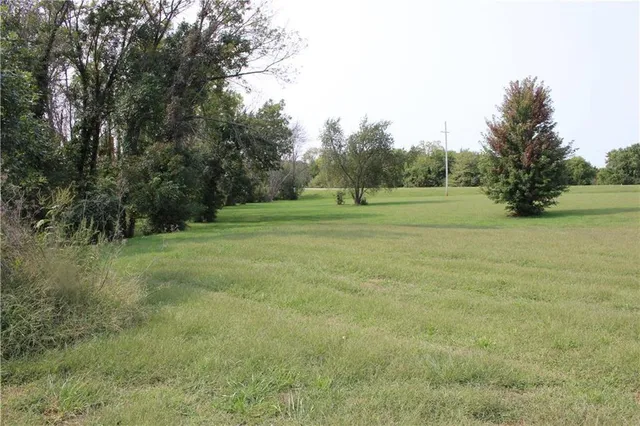 $1,320,000 | 15665 South Moonlight Road, Olathe, KS 66061