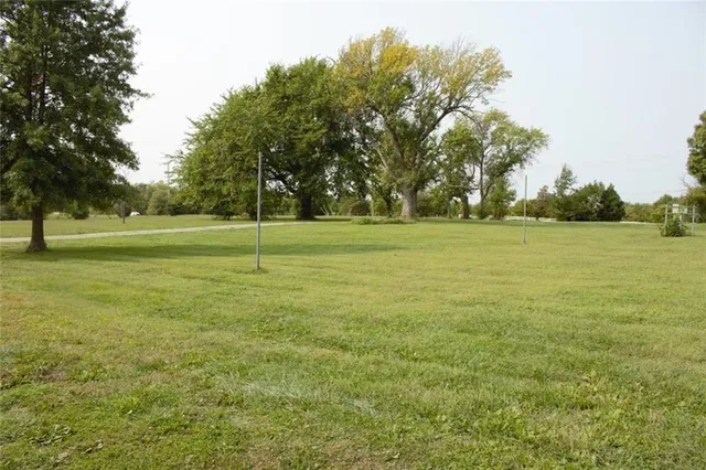 $1,320,000 | 15665 South Moonlight Road, Olathe, KS 66061