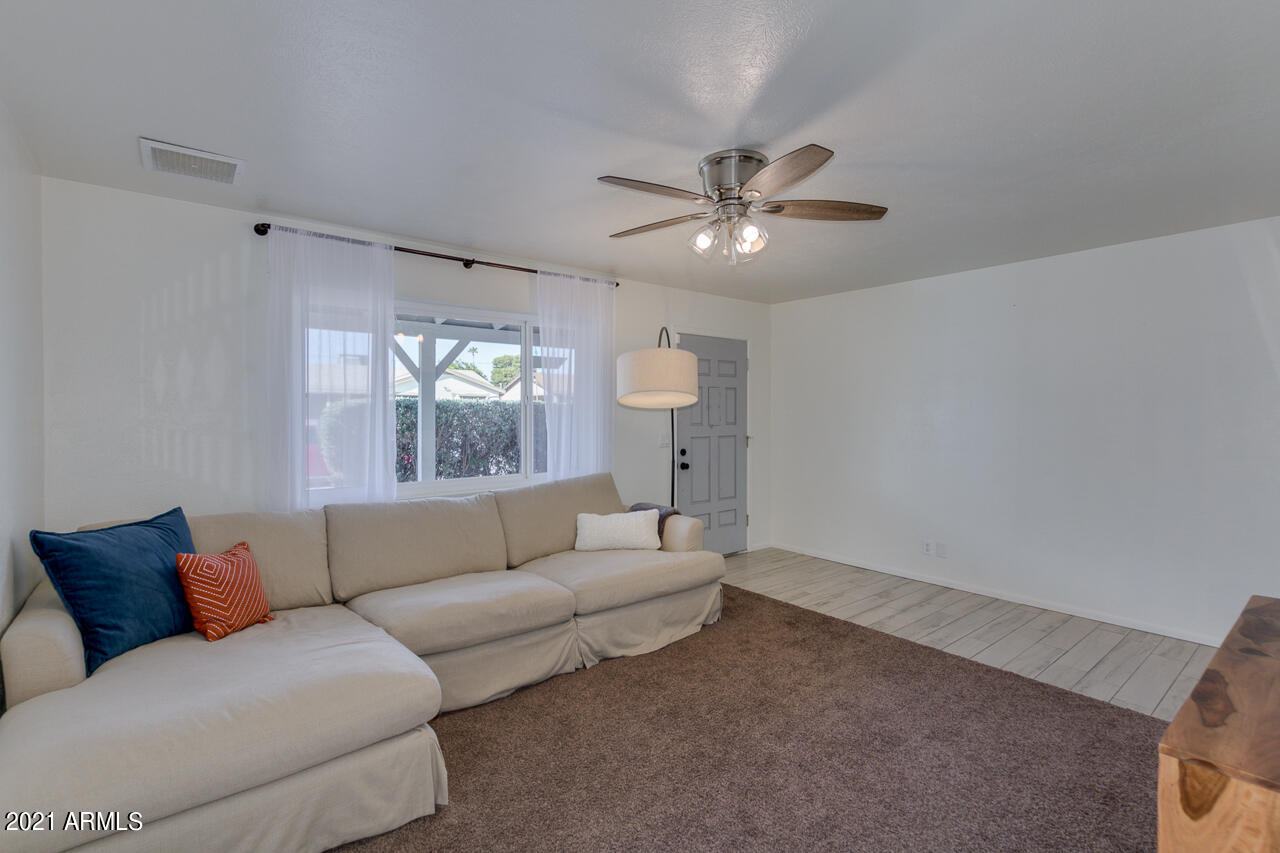 3031 West Wethersfield Road Phoenix, AZ 85029 - Photo 4 of 22 06-Wethersfield