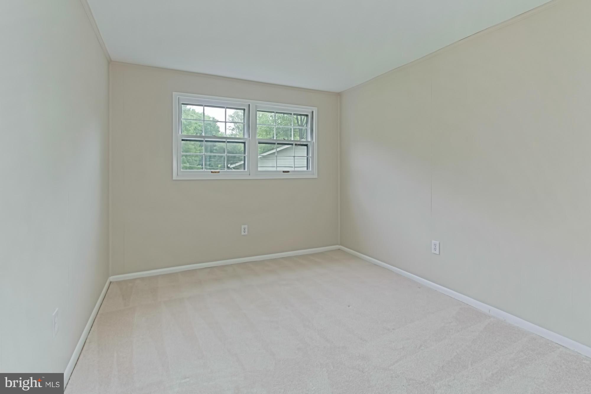 6207 Tyner Street Springfield, VA 22152 - Photo 25 of 30 Lower level Bedroom