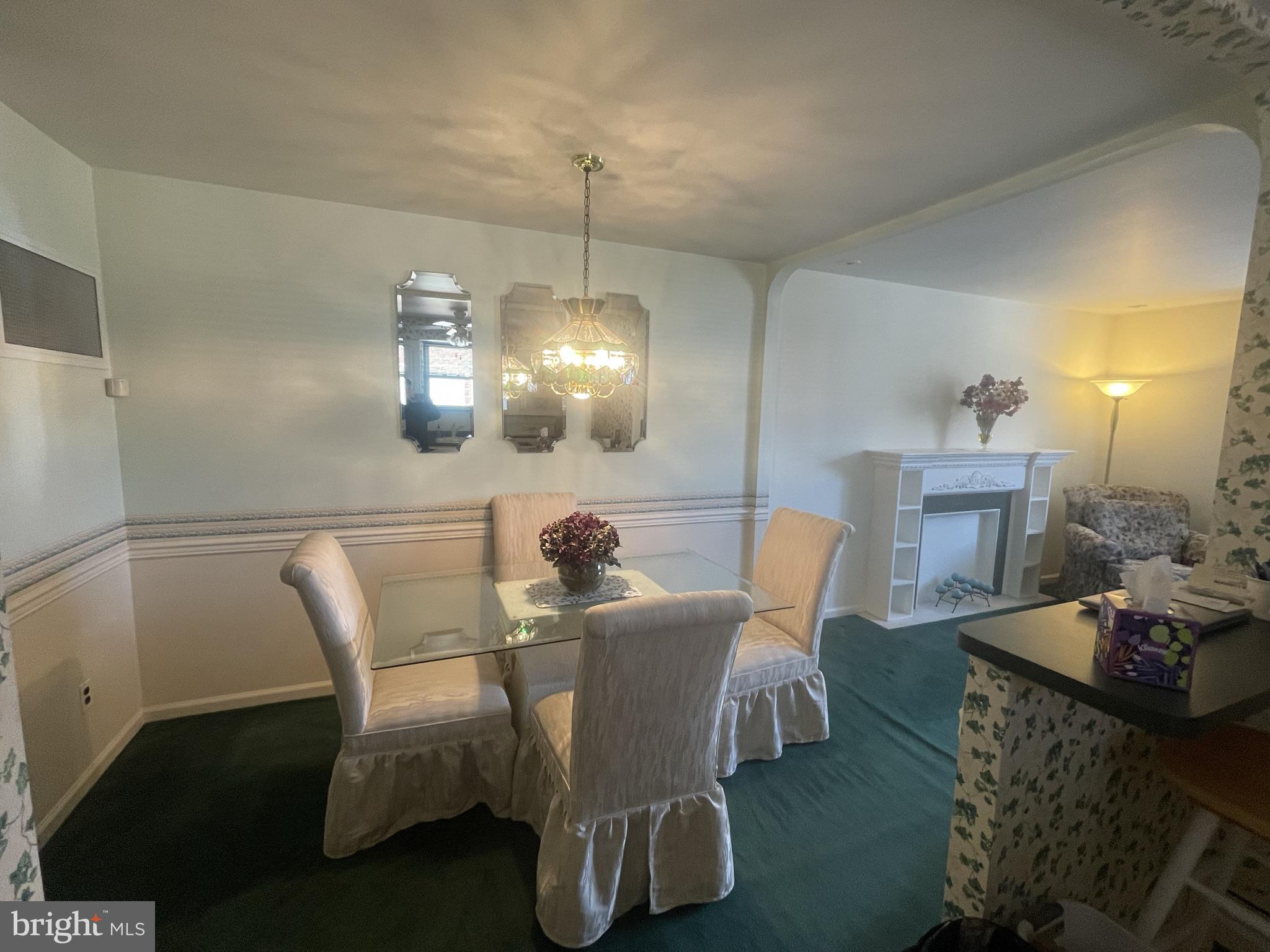 8325 Rising Sun Avenue Philadelphia, PA 19111 - Photo 6 of 30 Gallery Image 6