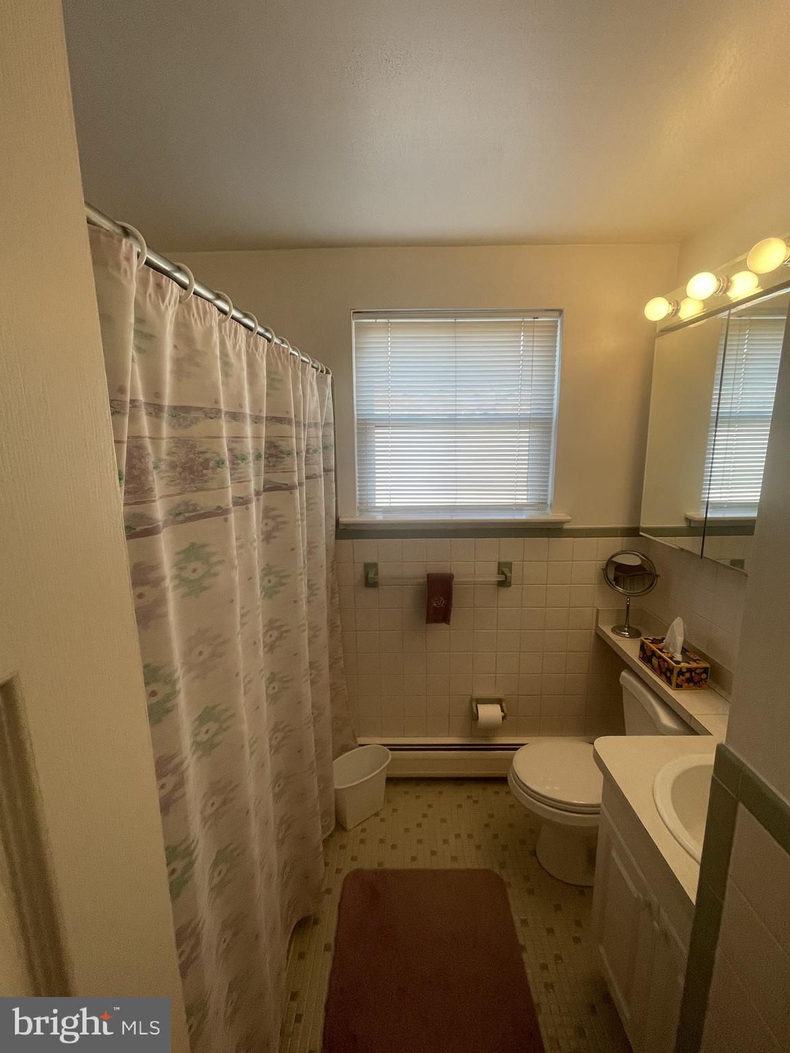 8325 Rising Sun Avenue Philadelphia, PA 19111 - Photo 10 of 30 Gallery Image 10