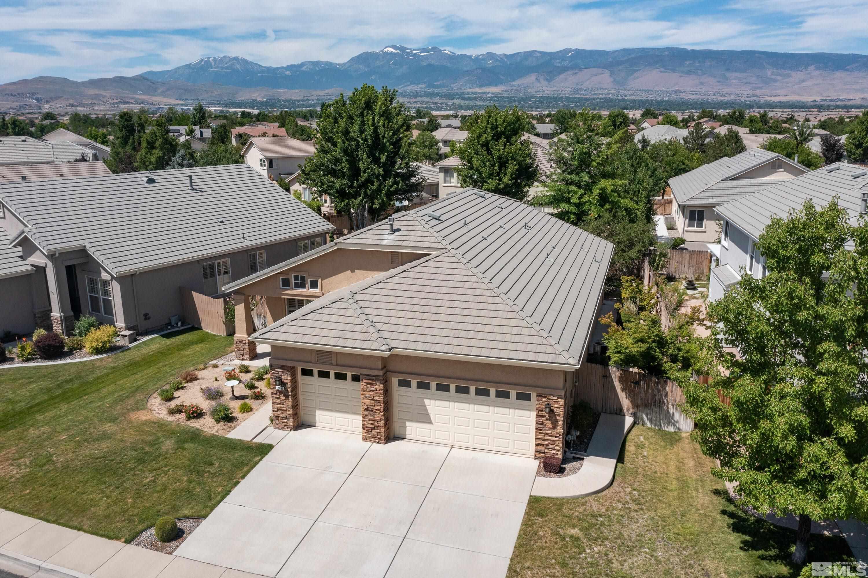 10039 Cascade Falls Drive Reno, NV 89521 - Photo 2 of 29 Photo 2