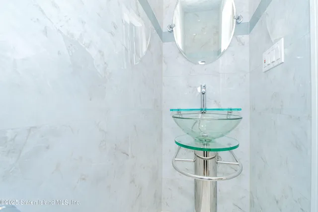 a vase of flowers sitting on a table