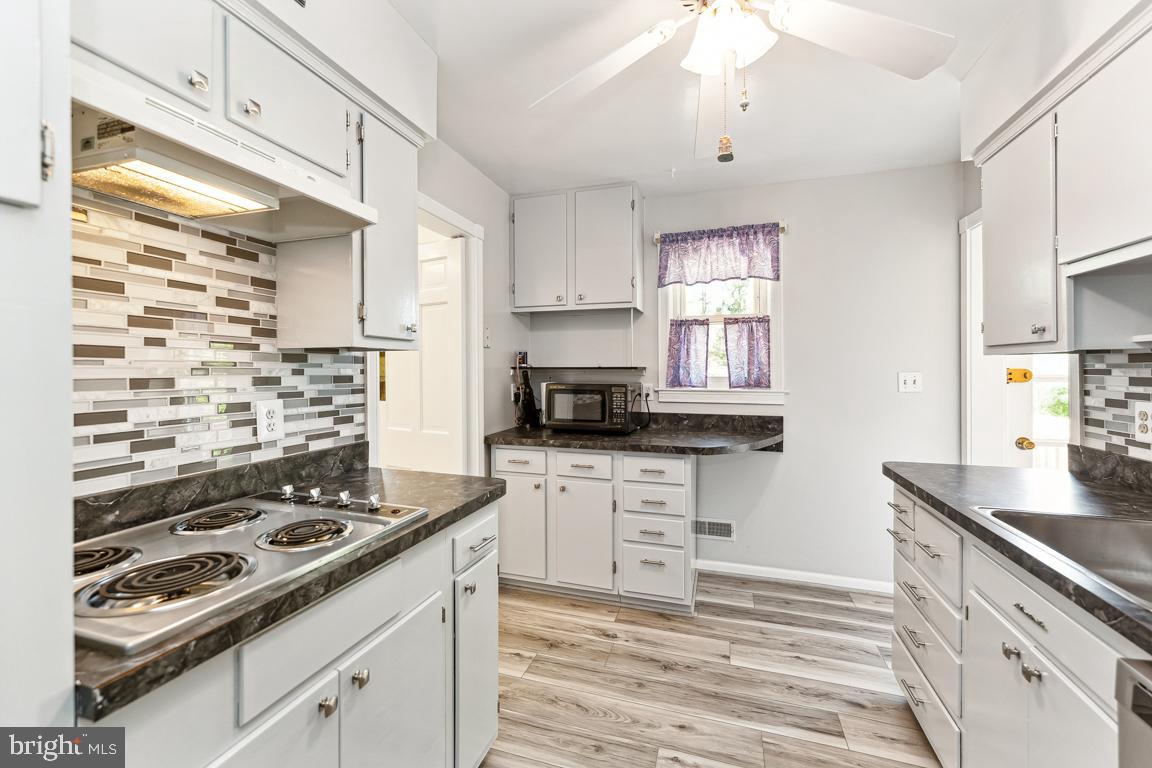 9949 Frederick Road Ellicott City, MD 21042 - Photo 11 of 35 Gallery Image 11