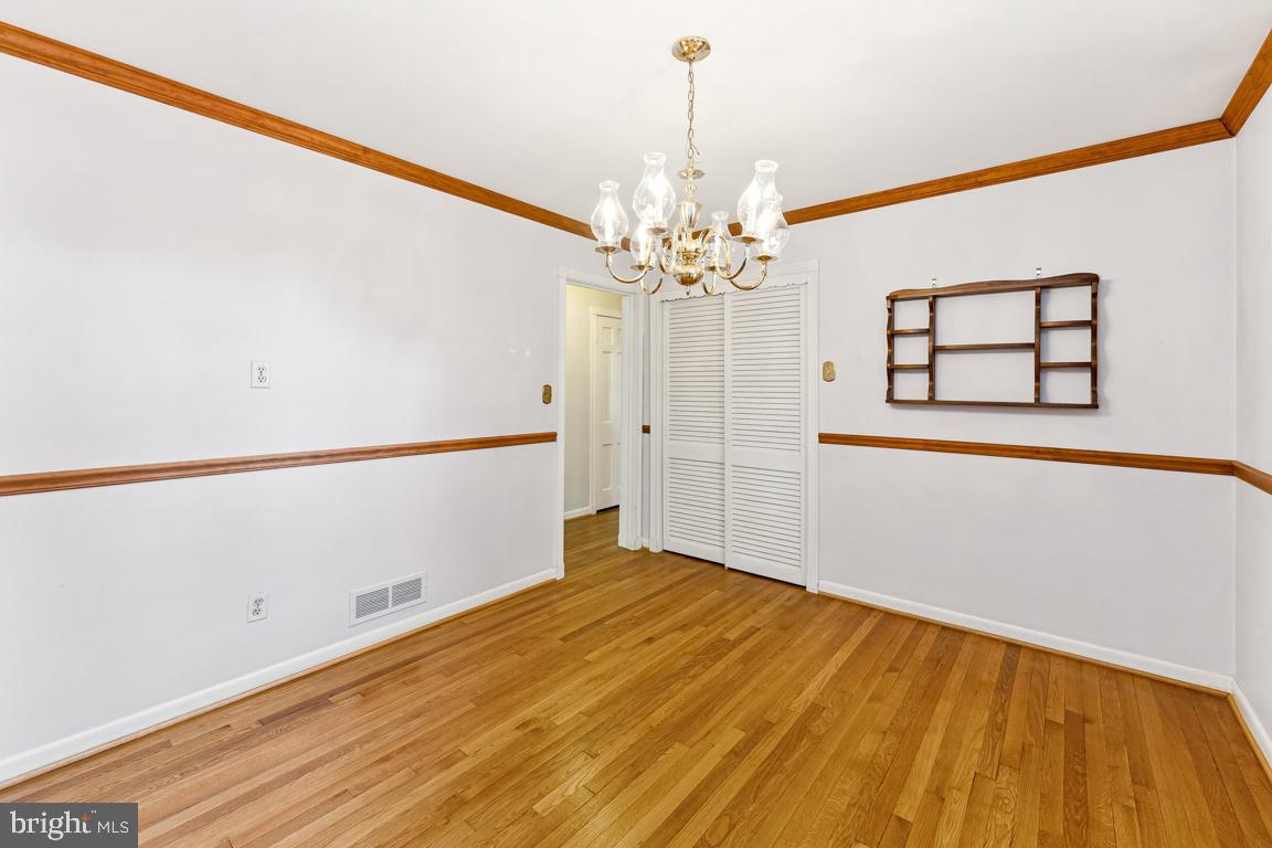 9949 Frederick Road Ellicott City, MD 21042 - Photo 14 of 35 Gallery Image 14