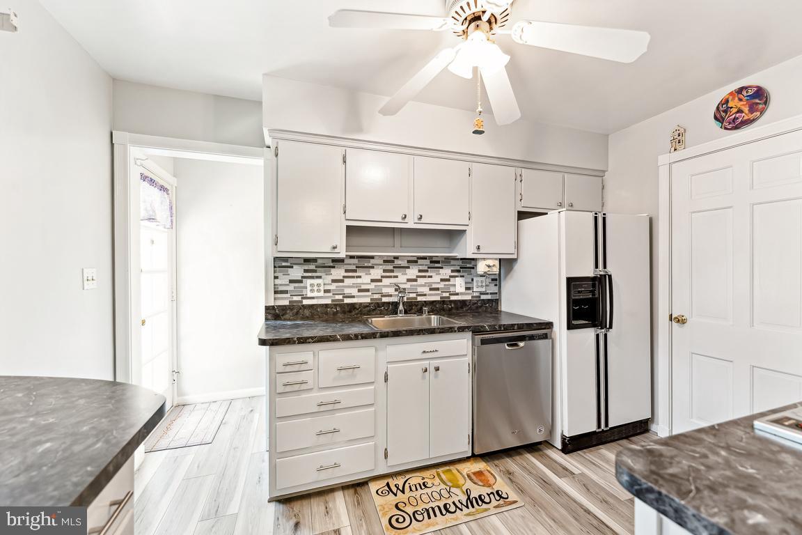 9949 Frederick Road Ellicott City, MD 21042 - Photo 10 of 35 Gallery Image 10