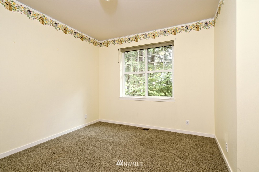 181 East Soderberg Road Allyn, WA 98524 - Photo 18 of 25 Gallery Image 18