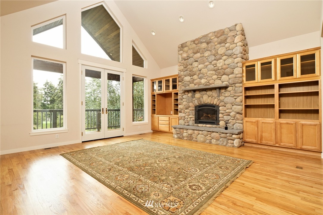 181 East Soderberg Road Allyn, WA 98524 - Photo 6 of 25 Gallery Image 6