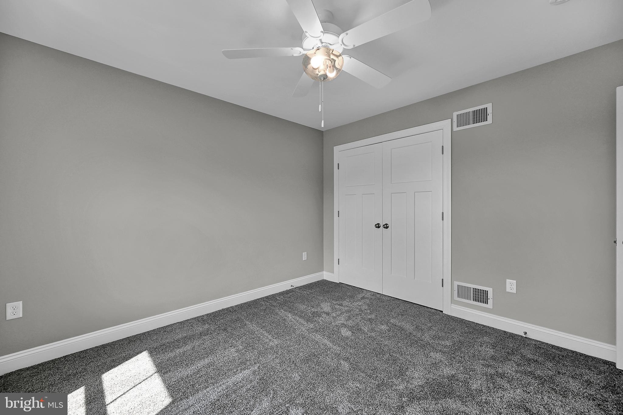 3241 Foxcroft Way York, PA 17406 - Photo 30 of 50