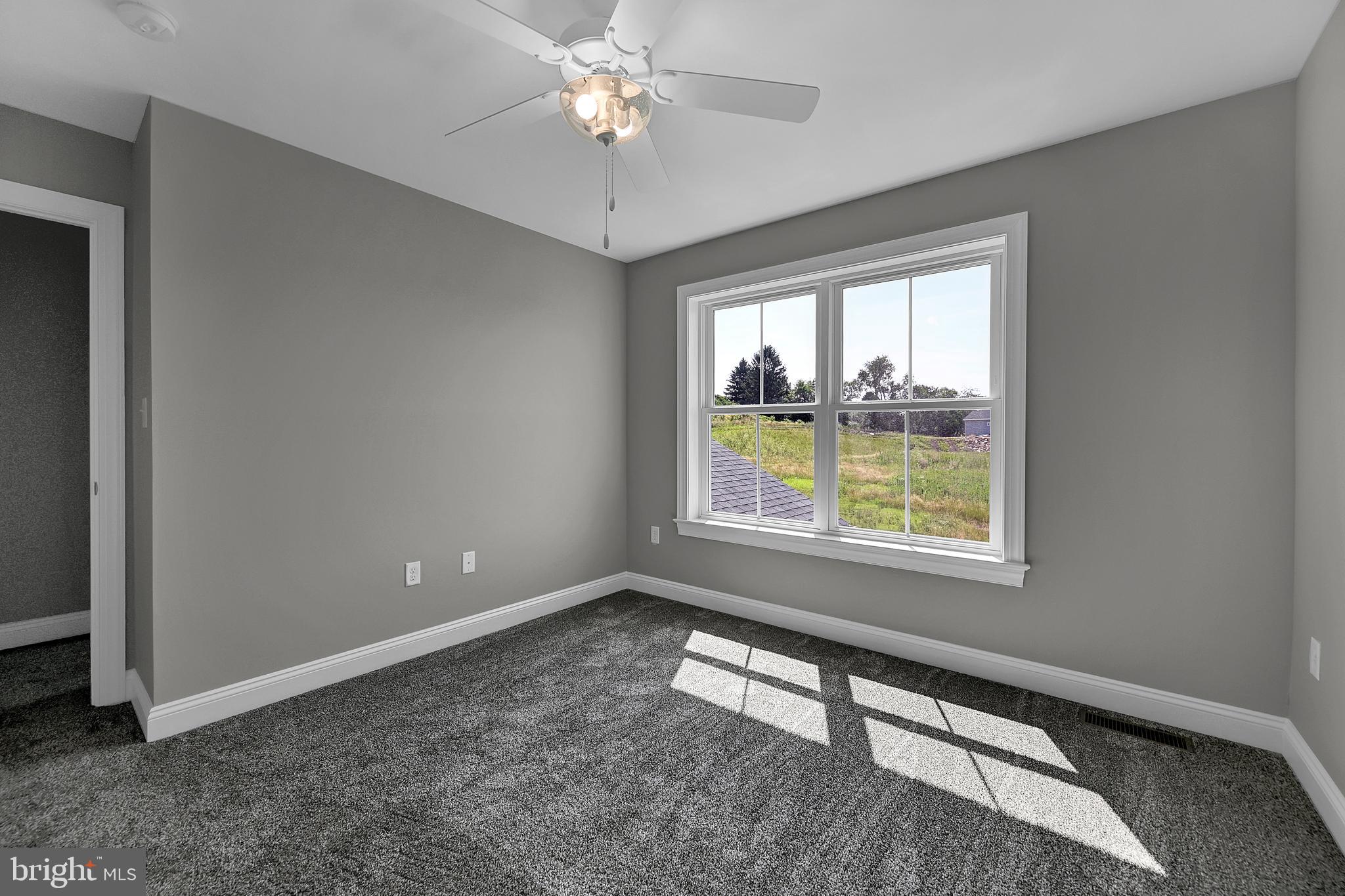 3241 Foxcroft Way York, PA 17406 - Photo 32 of 50