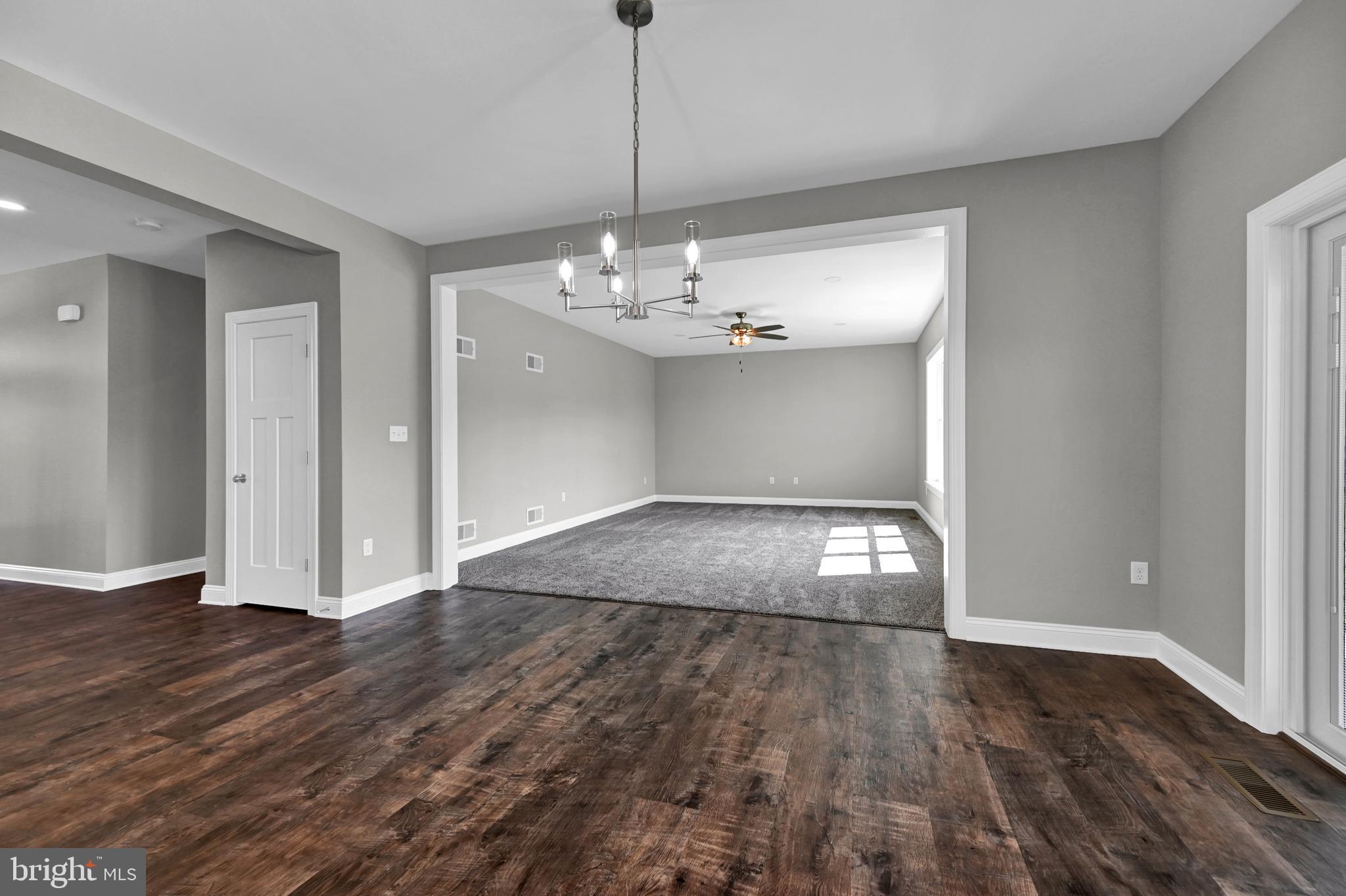 3241 Foxcroft Way York, PA 17406 - Photo 6 of 50