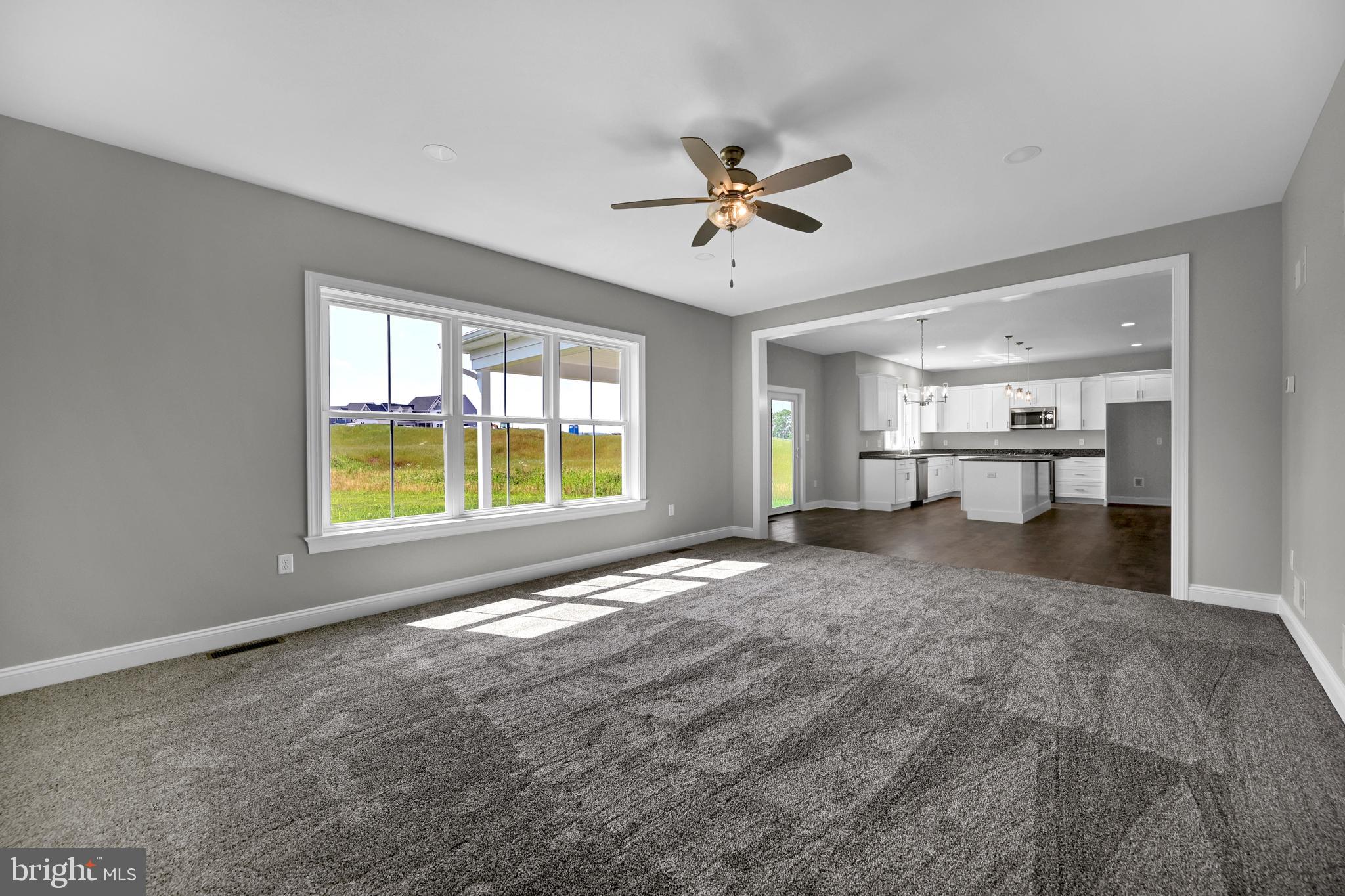 3241 Foxcroft Way York, PA 17406 - Photo 8 of 50