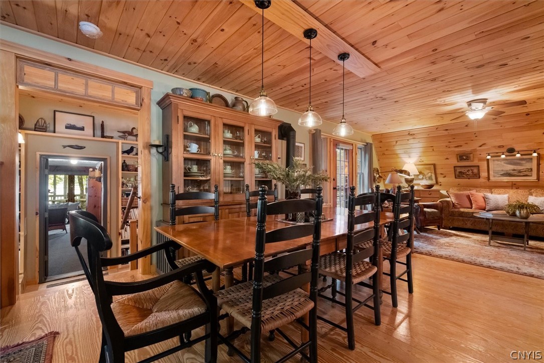 582 South Shore Road Webb, NY 13420 - Photo 12 of 50 Dining room